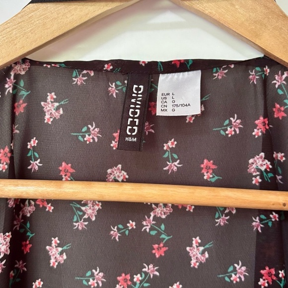 Divided| H&M| Black Sheer Floral Open Cardigan Wrap Coverup Sz L - Picture 2 of 4